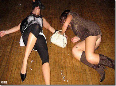 Two fainted girls is nice